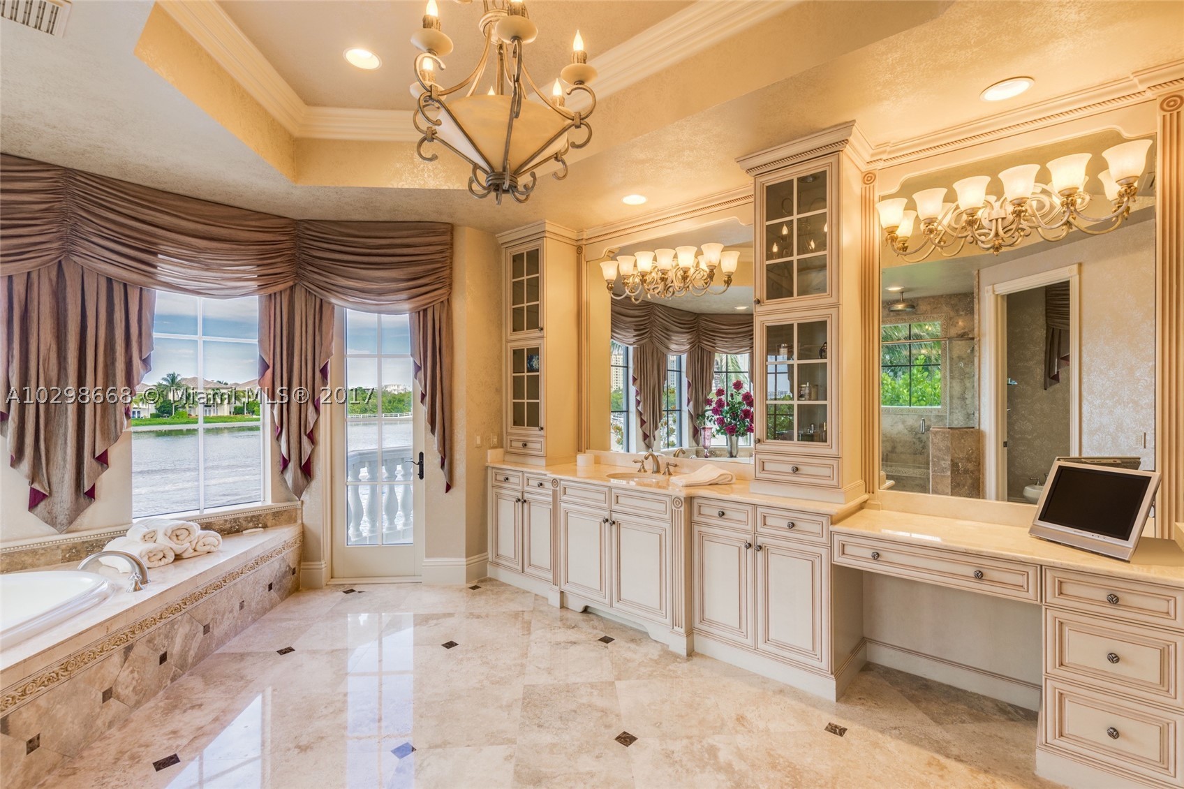 BOCA KEYS - Residential