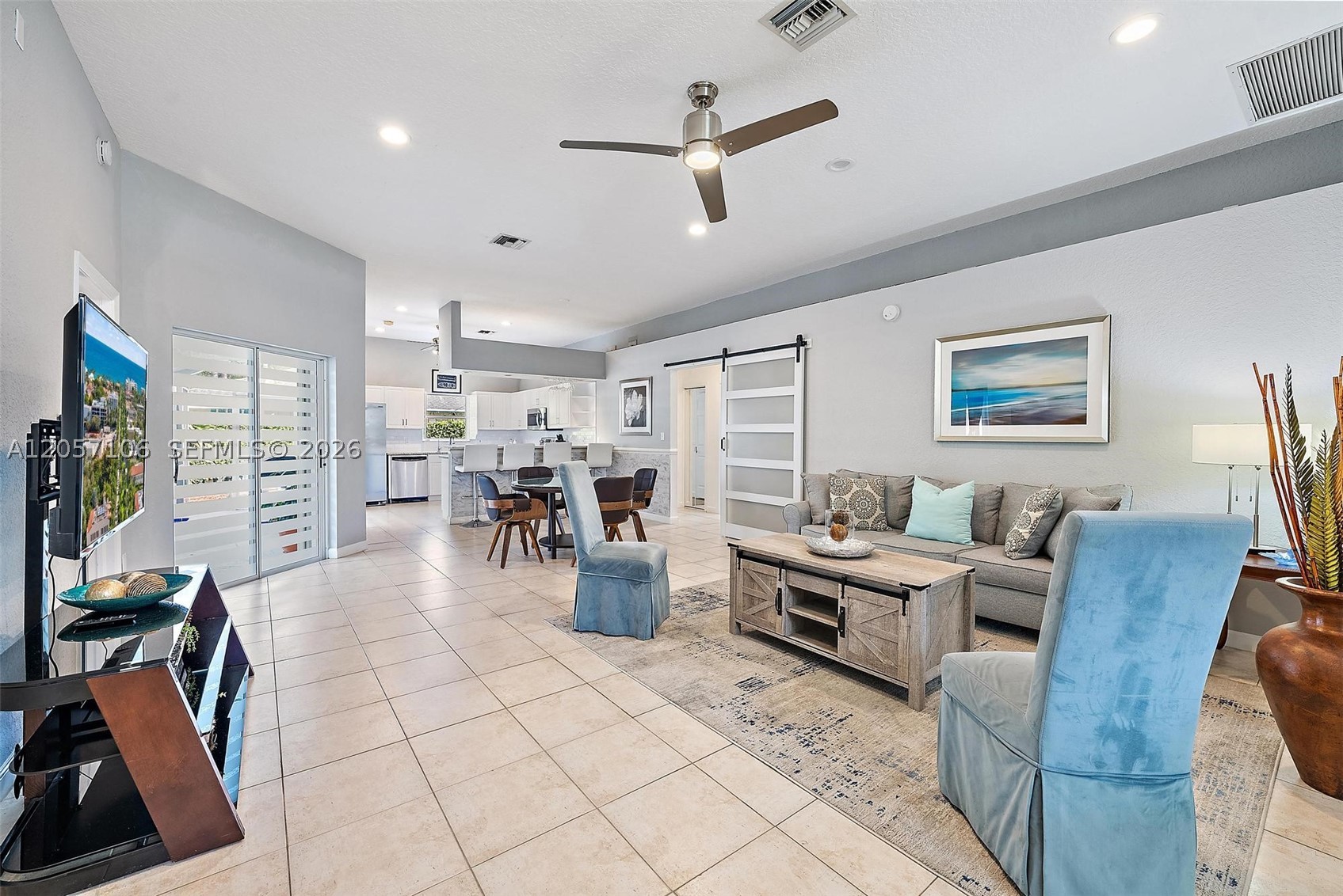 NORTH PALM BEACH HEIGHTS - Residential