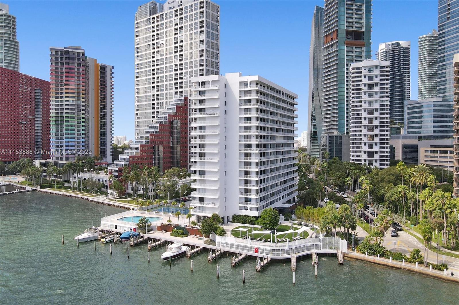 BRICKELL HARBOUR CONDO - Residential