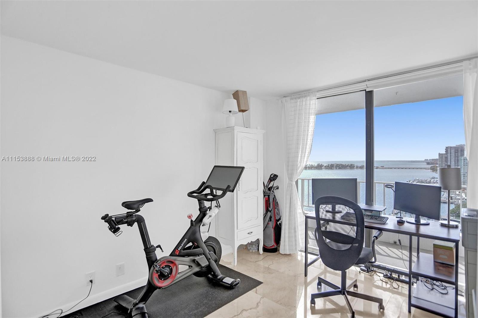 BRICKELL HARBOUR CONDO - Residential