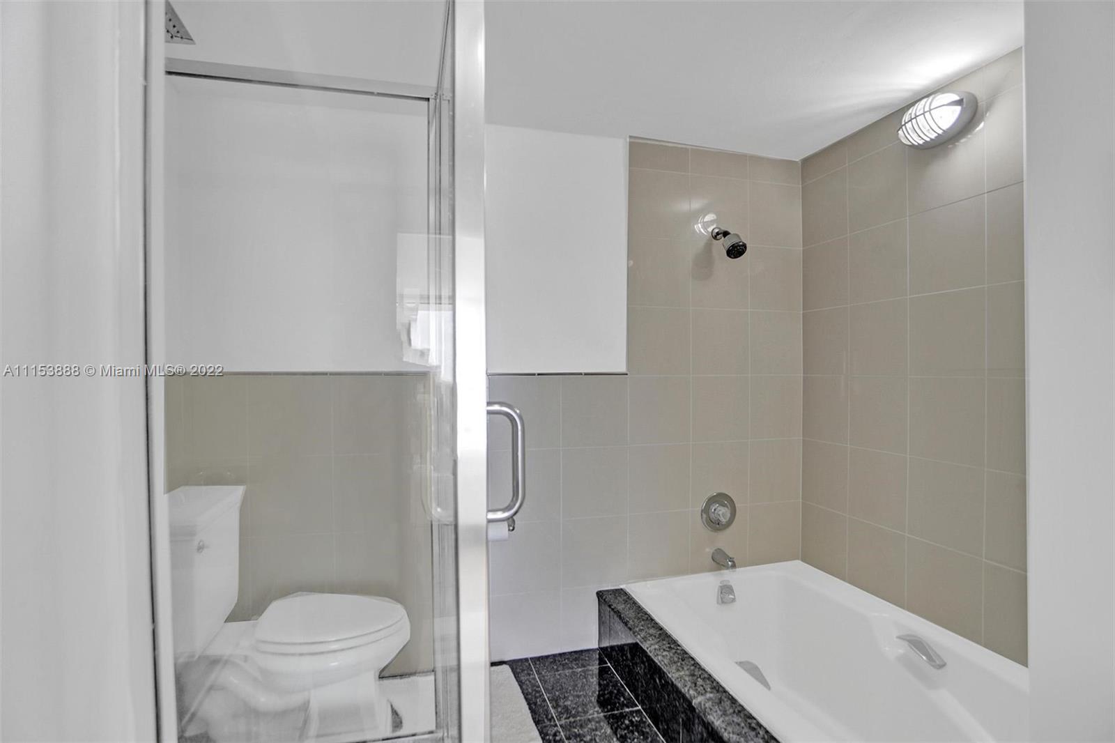 BRICKELL HARBOUR CONDO - Residential