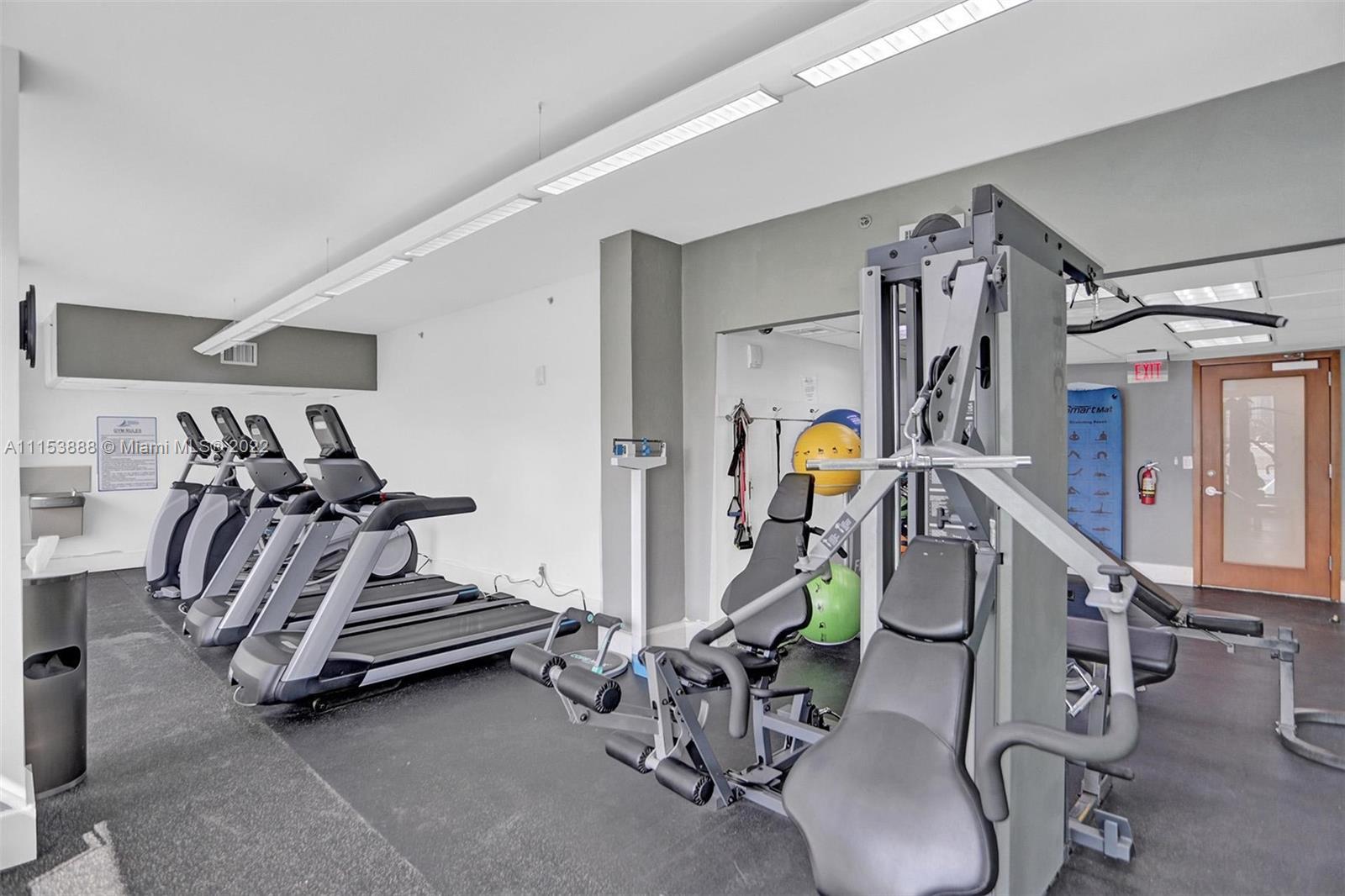 BRICKELL HARBOUR CONDO - Residential