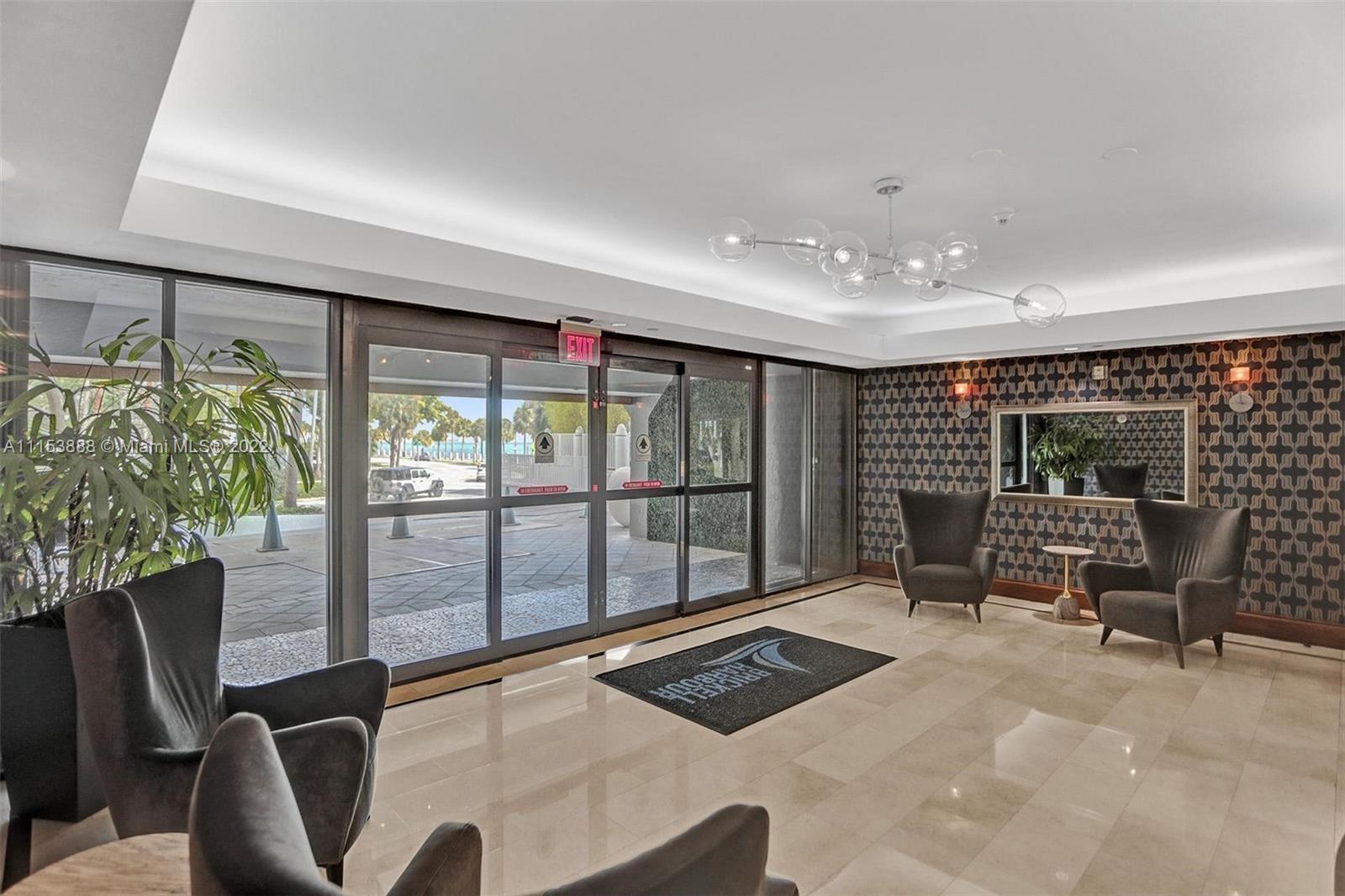 BRICKELL HARBOUR CONDO - Residential