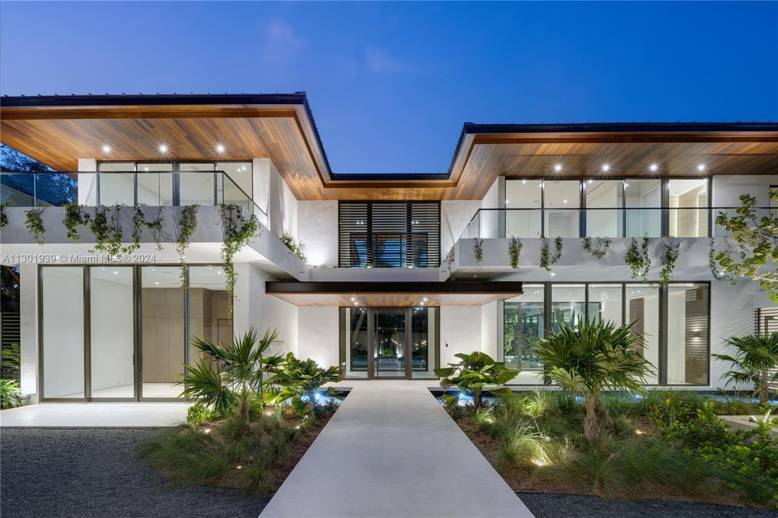 SNAPPER CREEK LAKES SUB - Residential