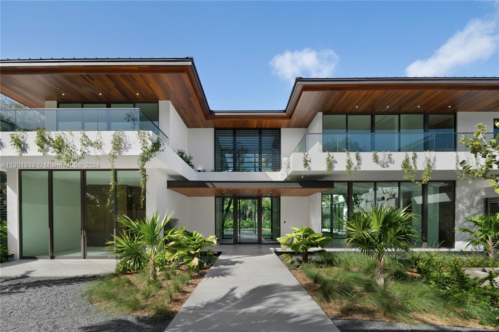 SNAPPER CREEK LAKES SUB - Residential