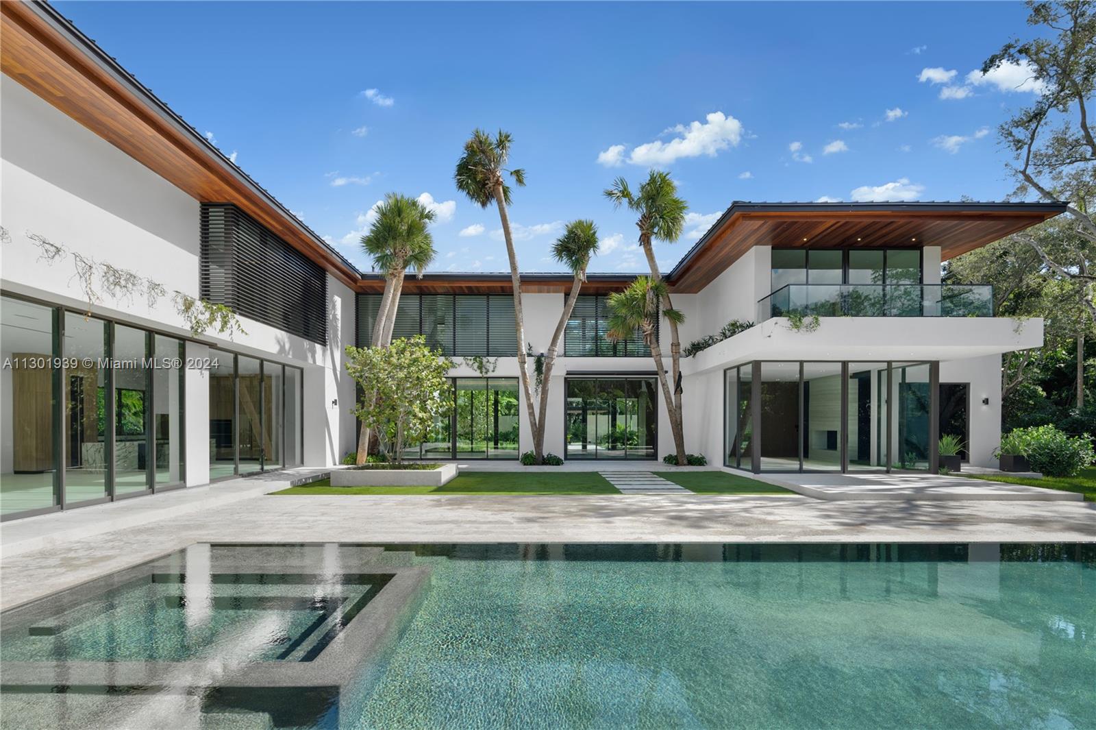 SNAPPER CREEK LAKES SUB - Residential
