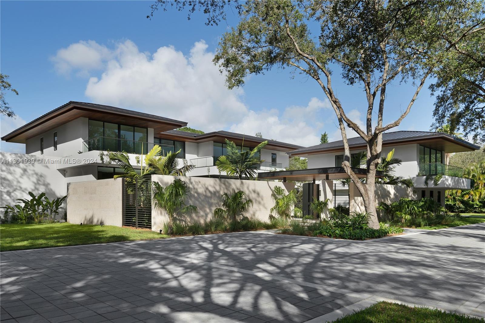 SNAPPER CREEK LAKES SUB - Residential