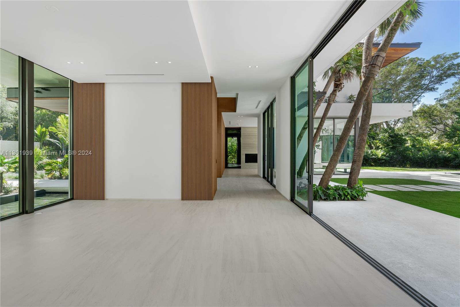 SNAPPER CREEK LAKES SUB - Residential