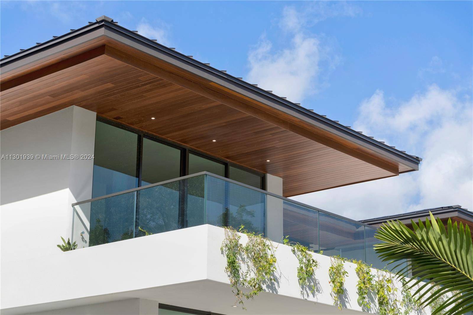 SNAPPER CREEK LAKES SUB - Residential