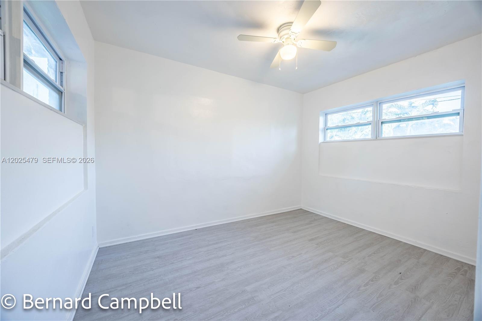 LAUDERDALE MANORS ADD - Residential