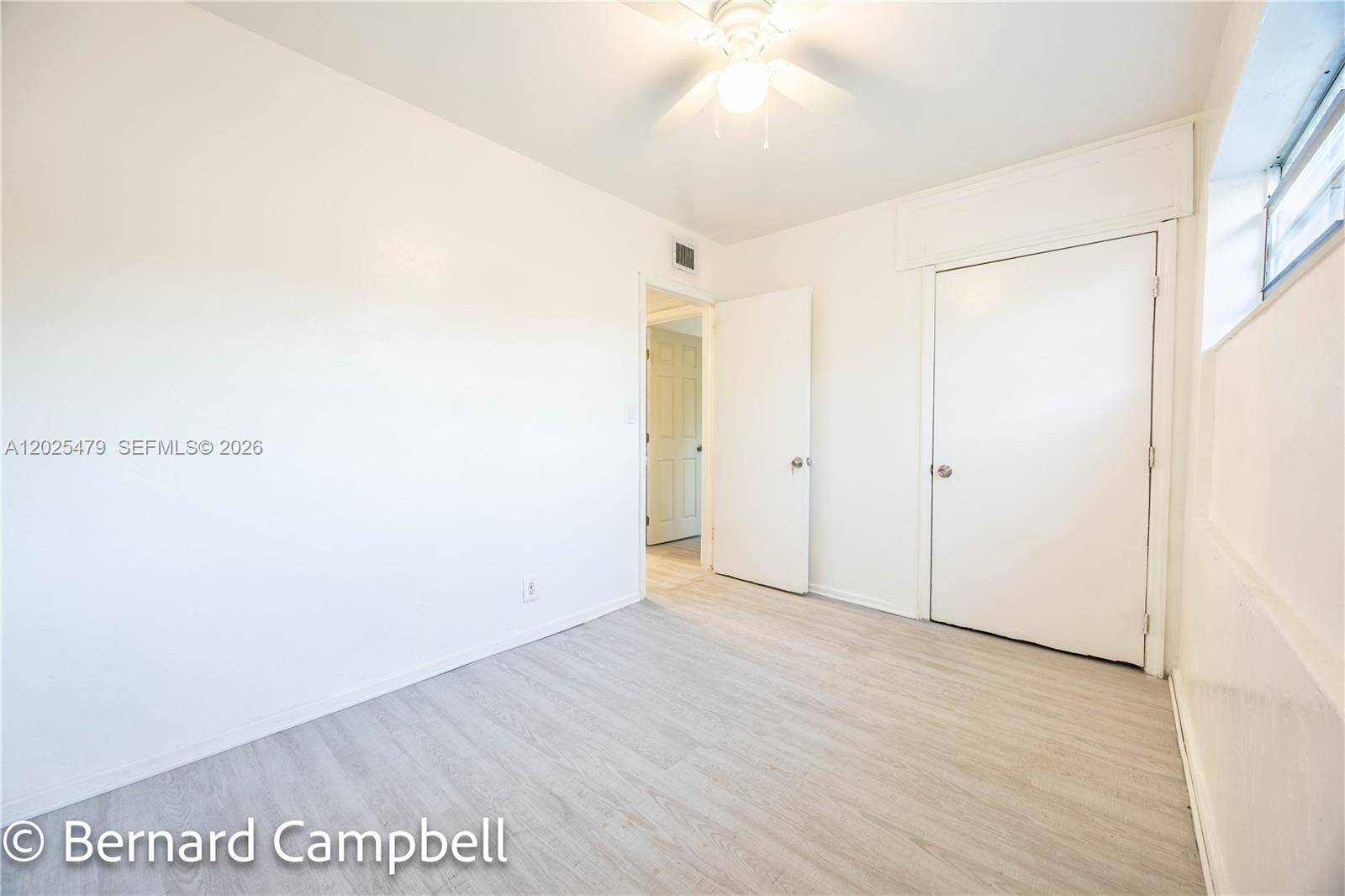 LAUDERDALE MANORS ADD - Residential