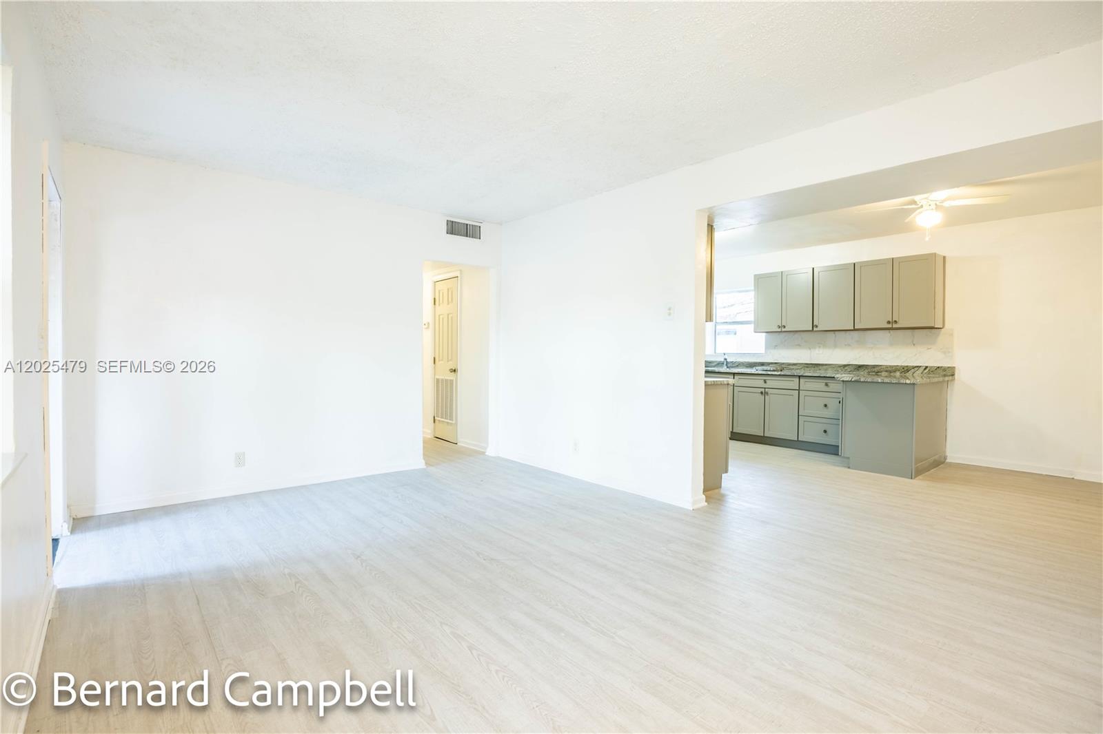 LAUDERDALE MANORS ADD - Residential