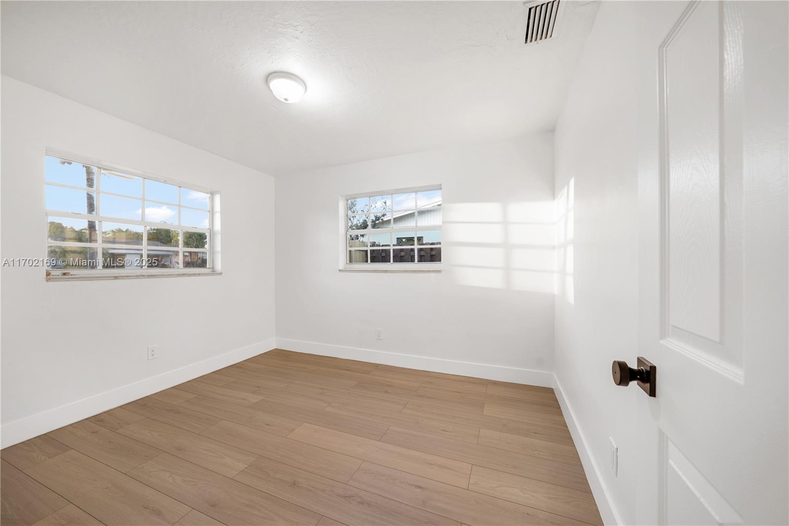 SOUTHGATE FIFTH ADD - Residential Lease