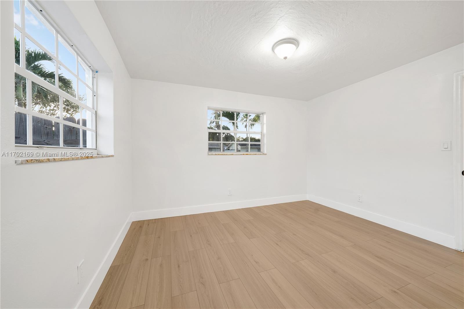 SOUTHGATE FIFTH ADD - Residential Lease