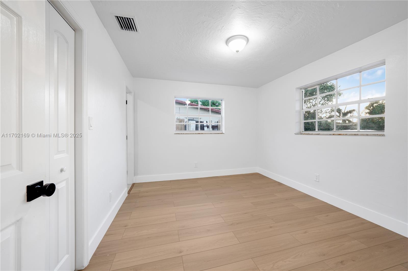 SOUTHGATE FIFTH ADD - Residential Lease