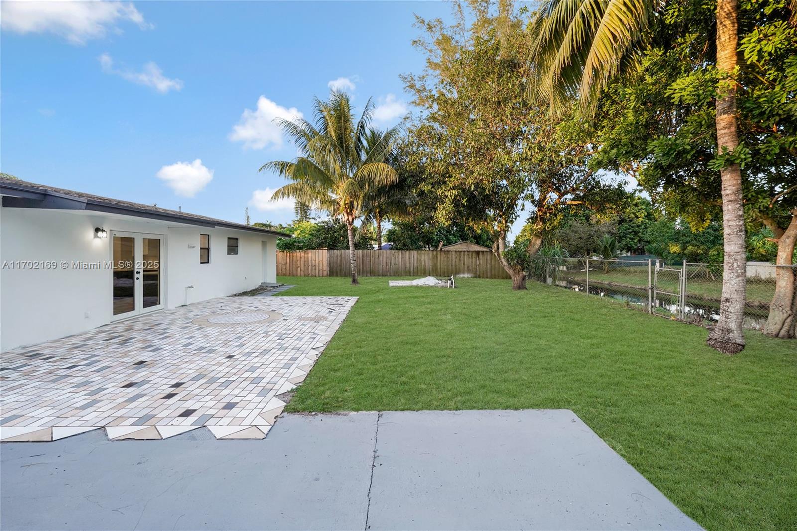 SOUTHGATE FIFTH ADD - Residential Lease