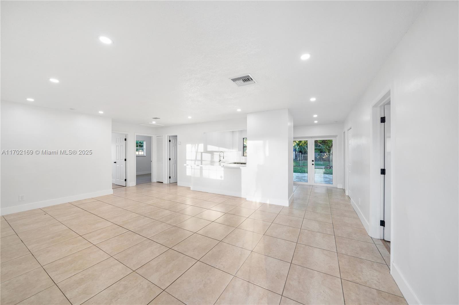 SOUTHGATE FIFTH ADD - Residential Lease