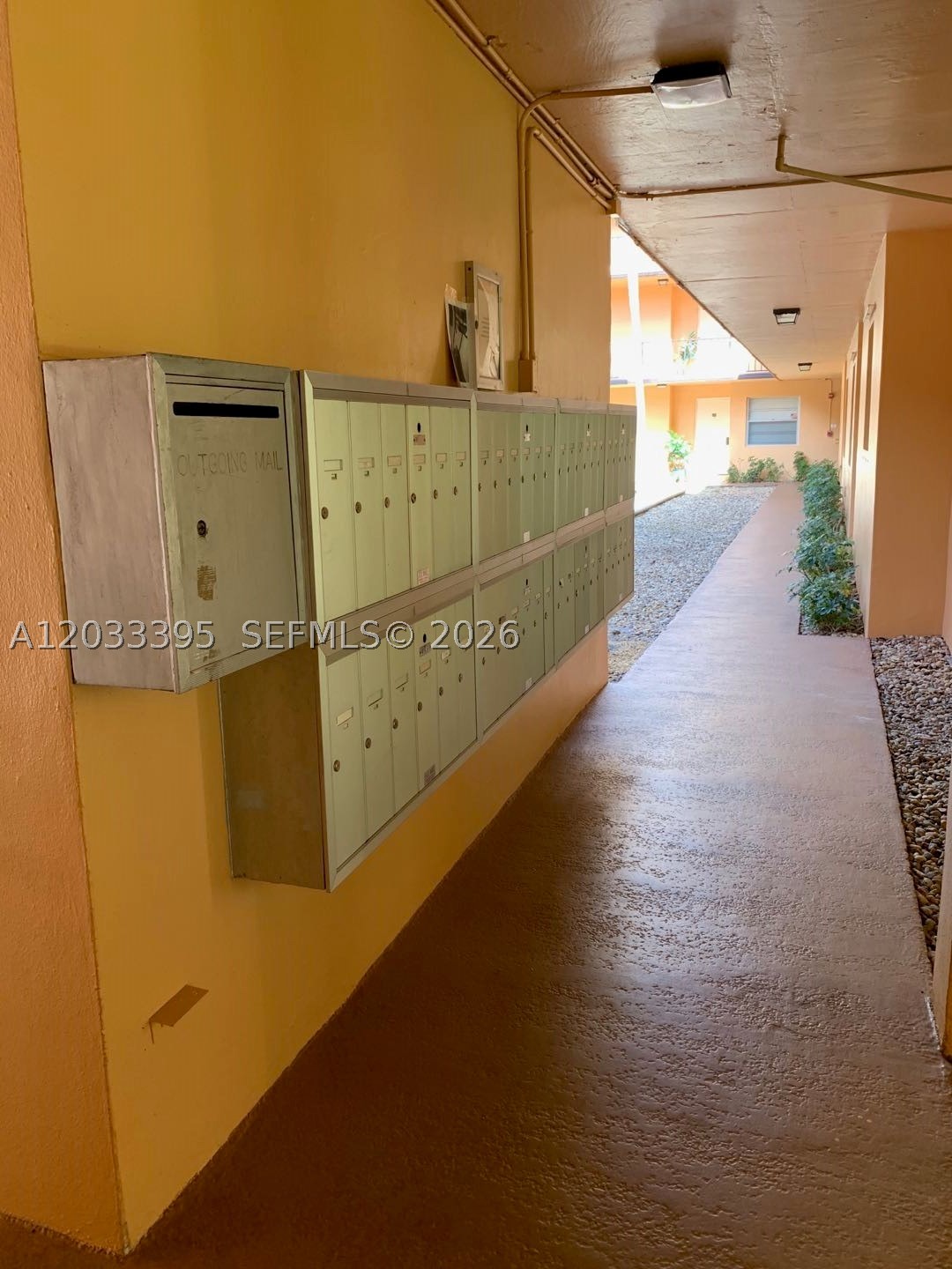 LAGO WEST CONDOMINIUM - Residential Lease