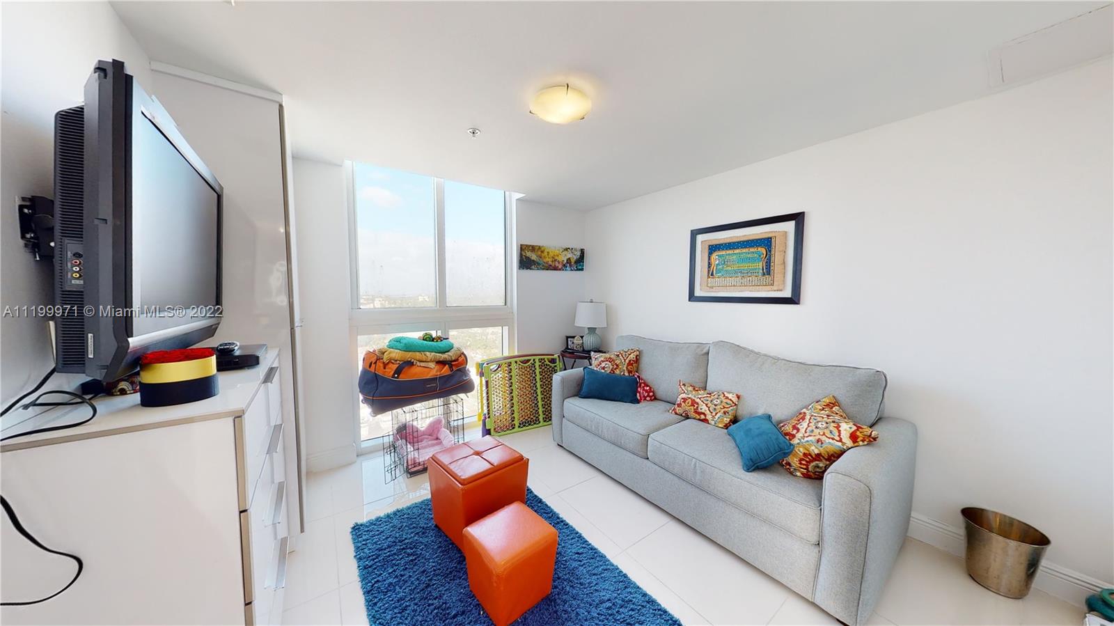 TERRAZAS RIVERPARK VILLAG - Residential