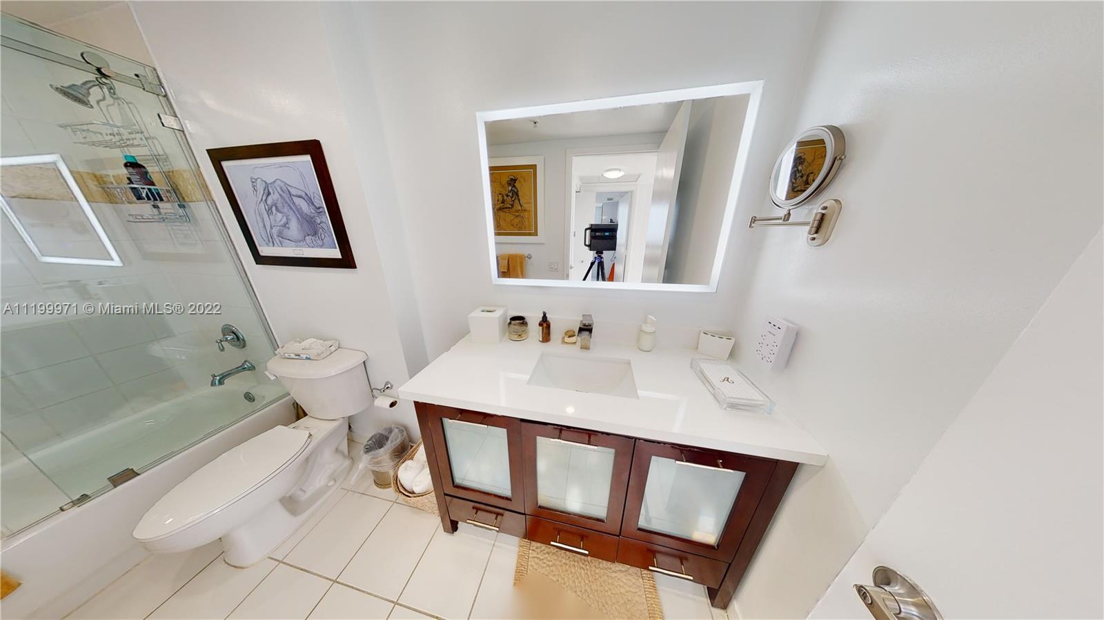 TERRAZAS RIVERPARK VILLAG - Residential