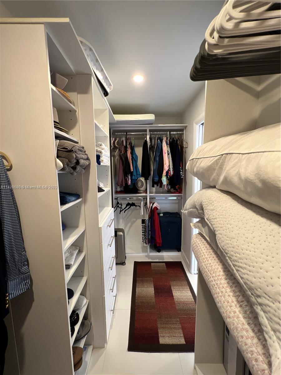 BURLEIGH HOUSE CONDO - Residential Lease