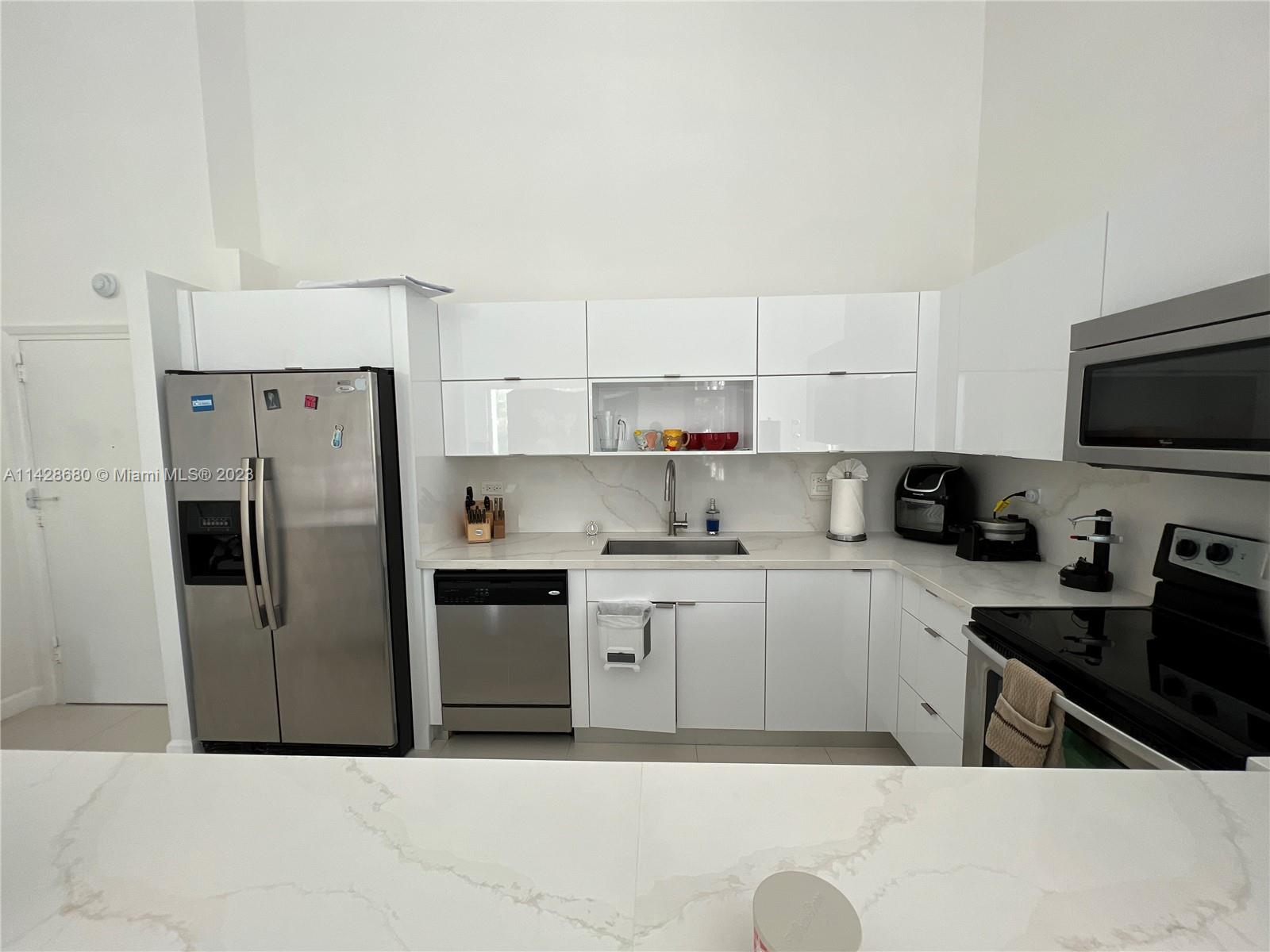 BURLEIGH HOUSE CONDO - Residential Lease