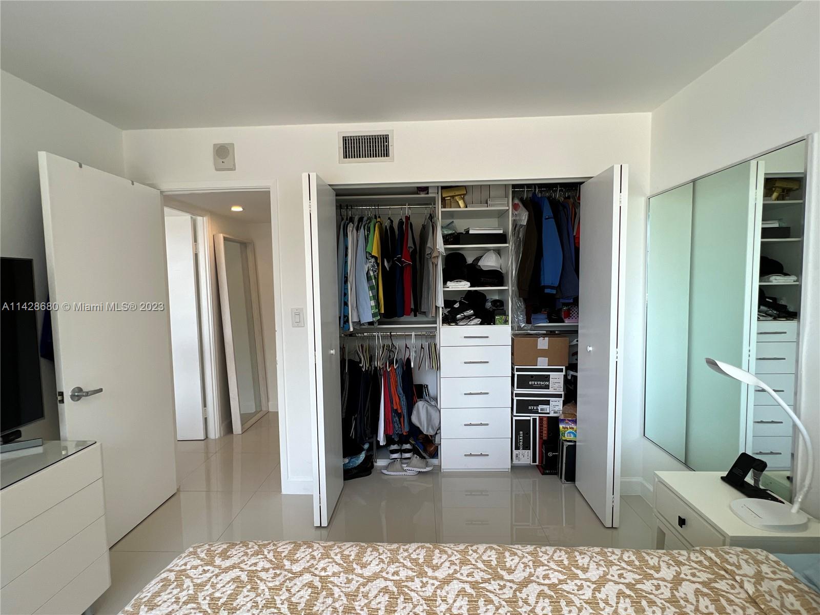 BURLEIGH HOUSE CONDO - Residential Lease