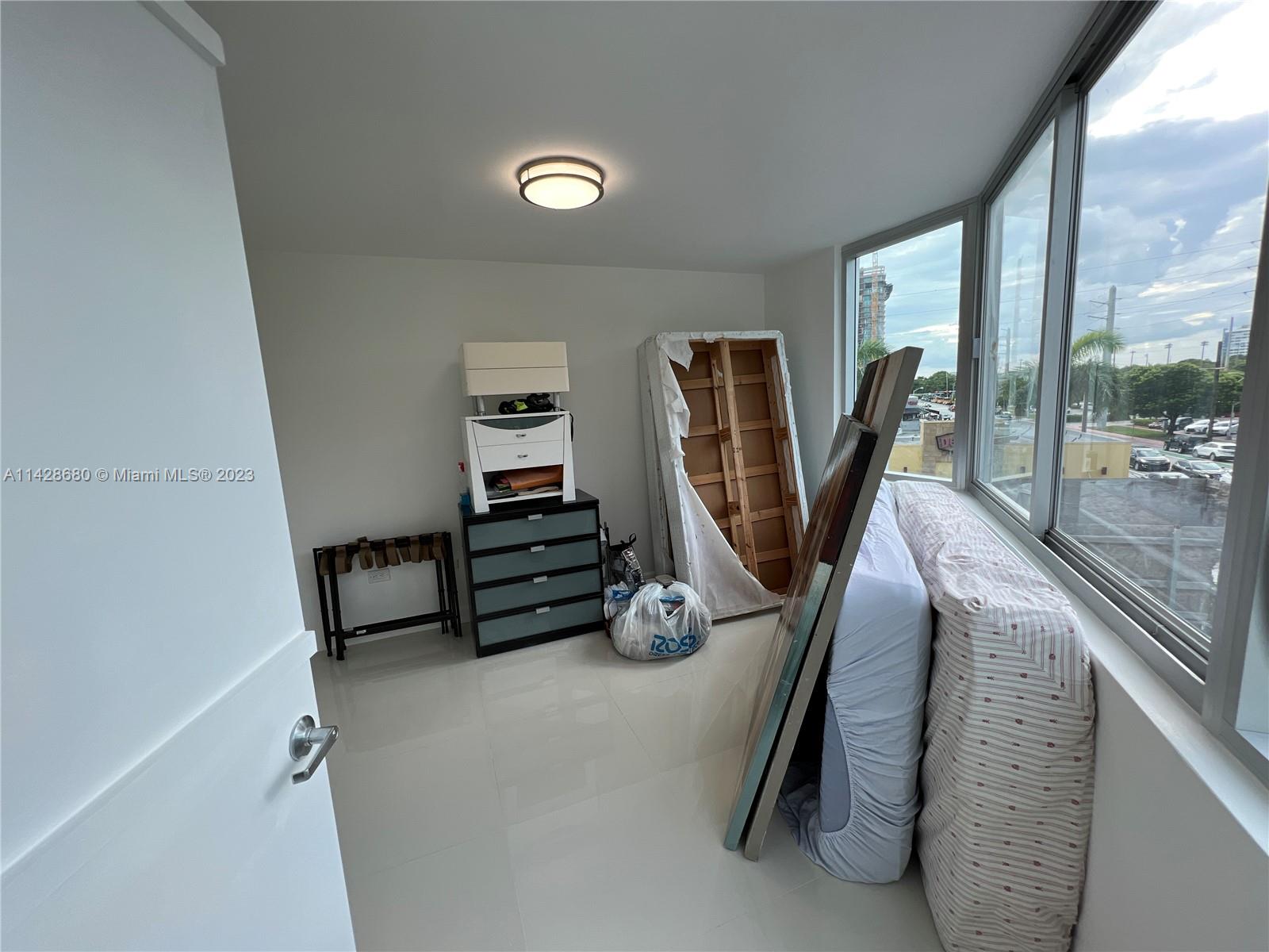 BURLEIGH HOUSE CONDO - Residential Lease