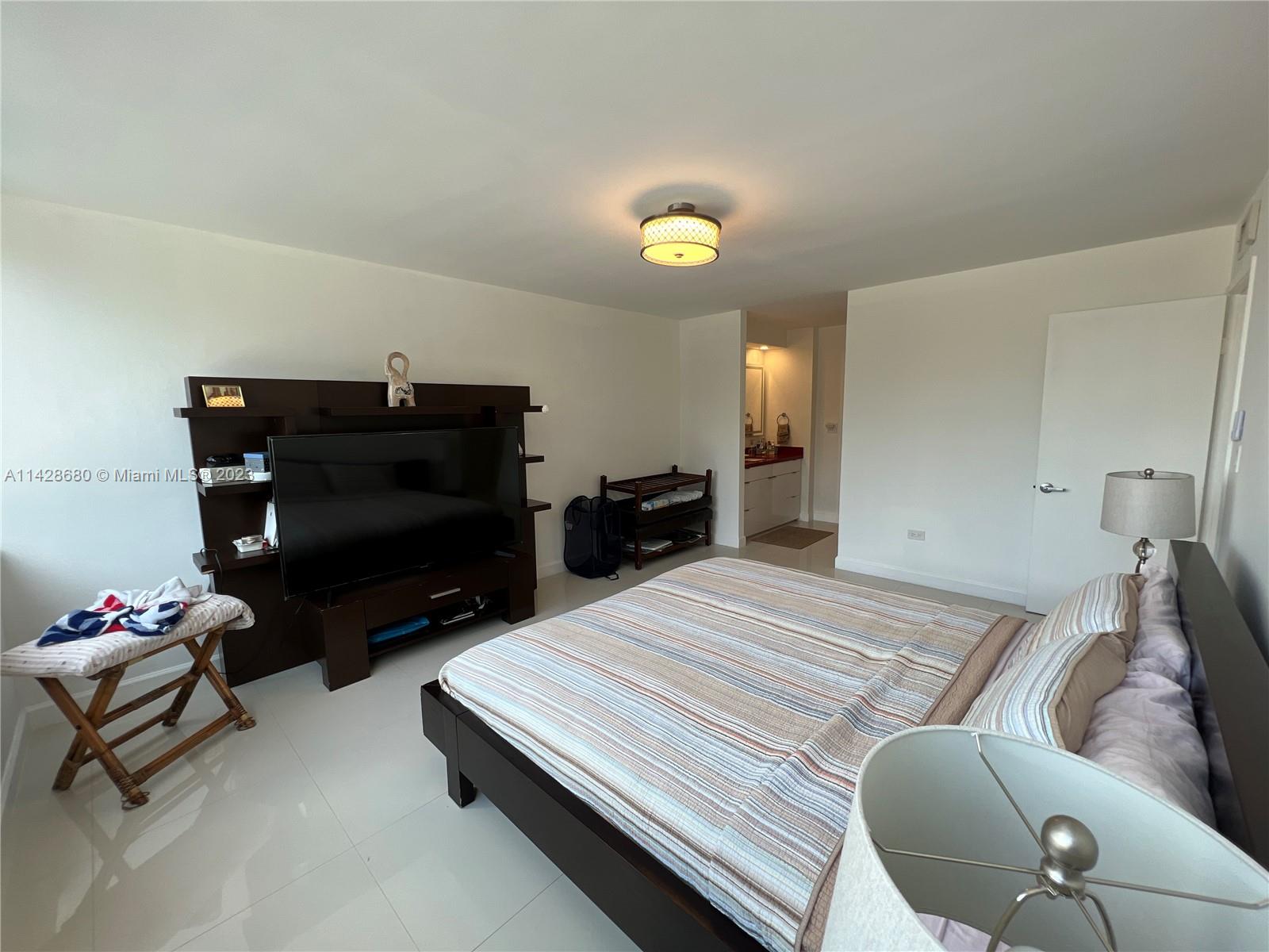 BURLEIGH HOUSE CONDO - Residential Lease