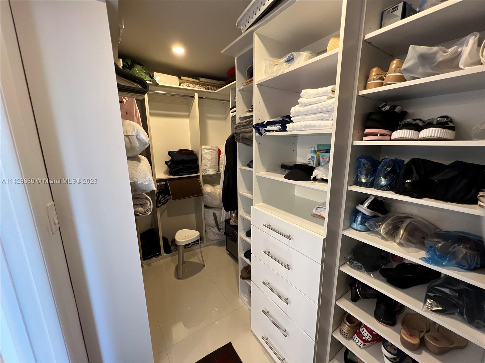 BURLEIGH HOUSE CONDO - Residential Lease