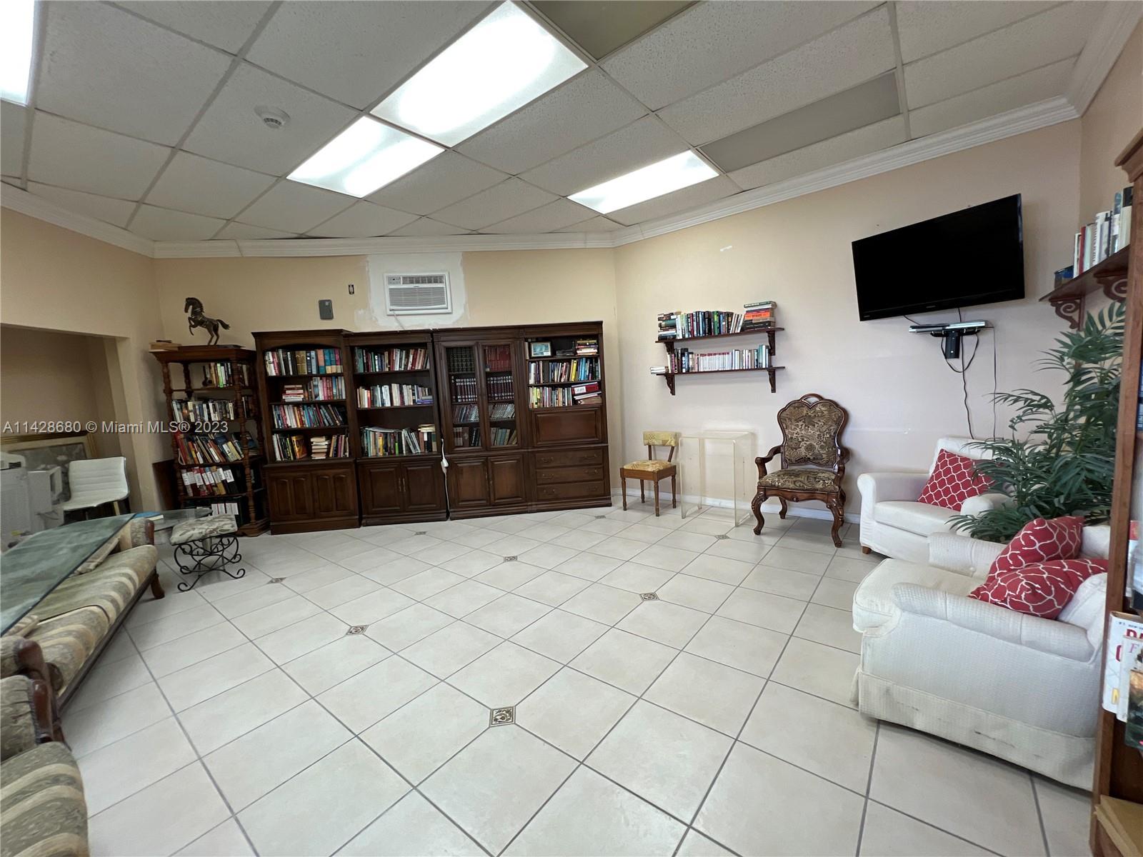 BURLEIGH HOUSE CONDO - Residential Lease