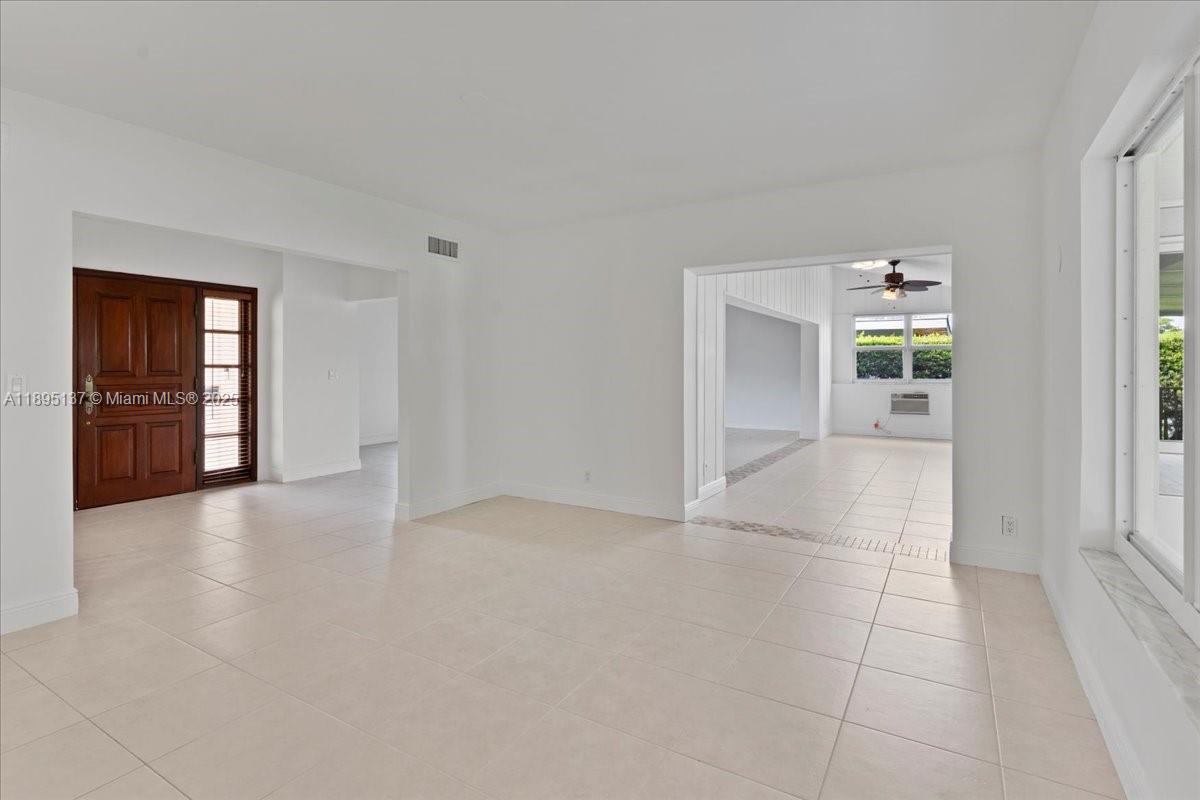 GREYKNOLL ESTATES - Residential