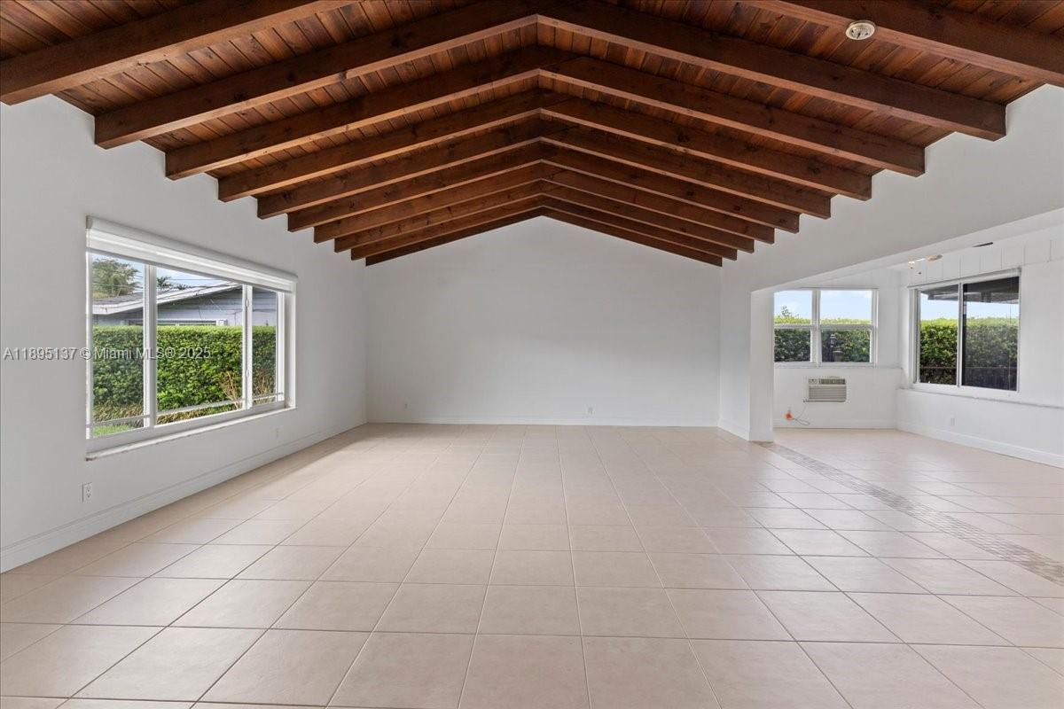 GREYKNOLL ESTATES - Residential