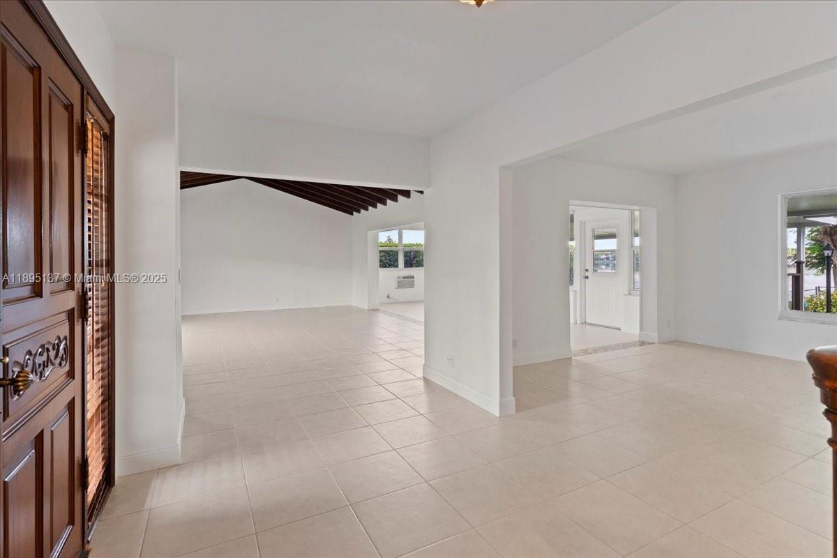 GREYKNOLL ESTATES - Residential