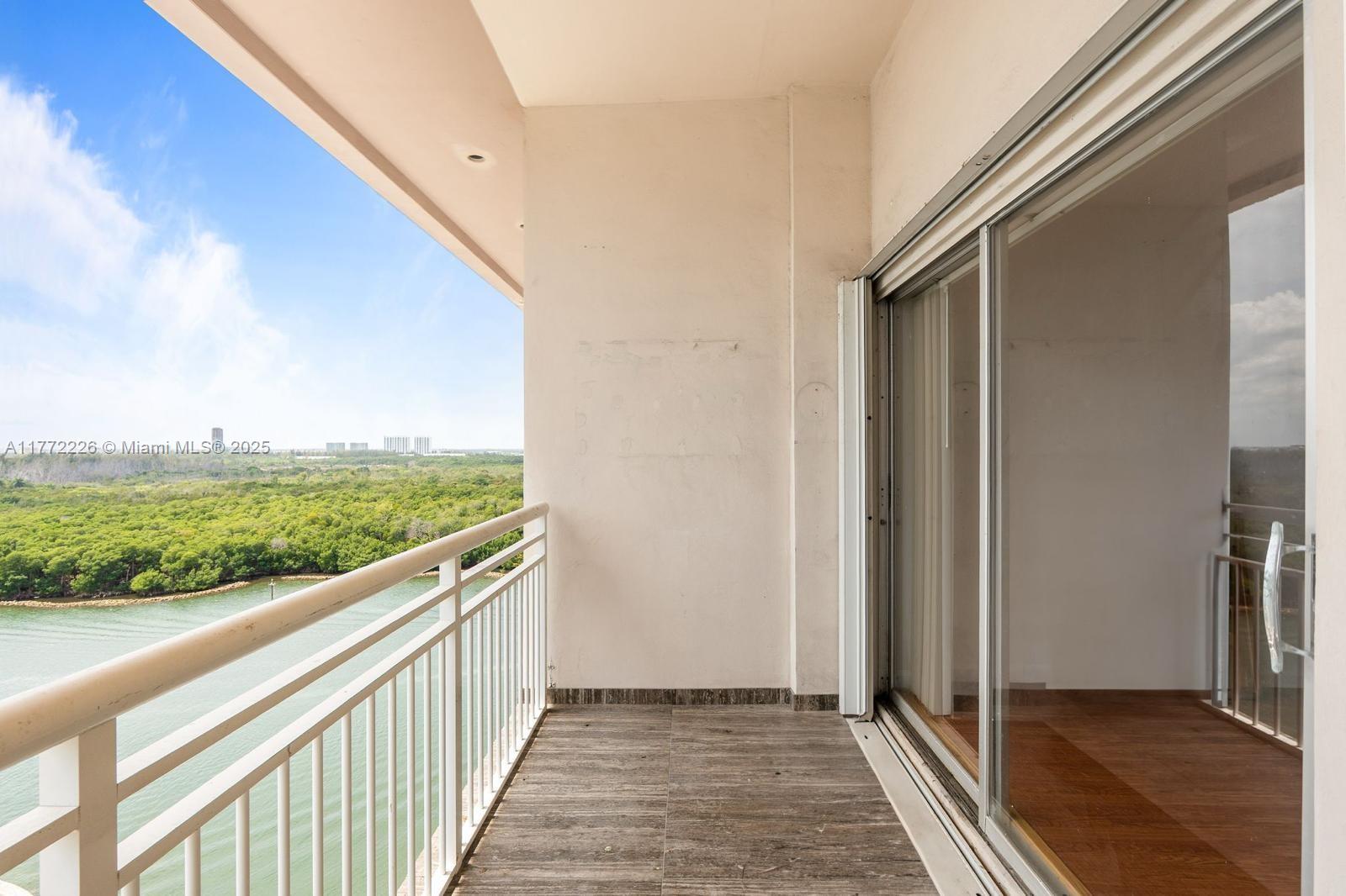 COASTAL TOWERS CONDO - Residential