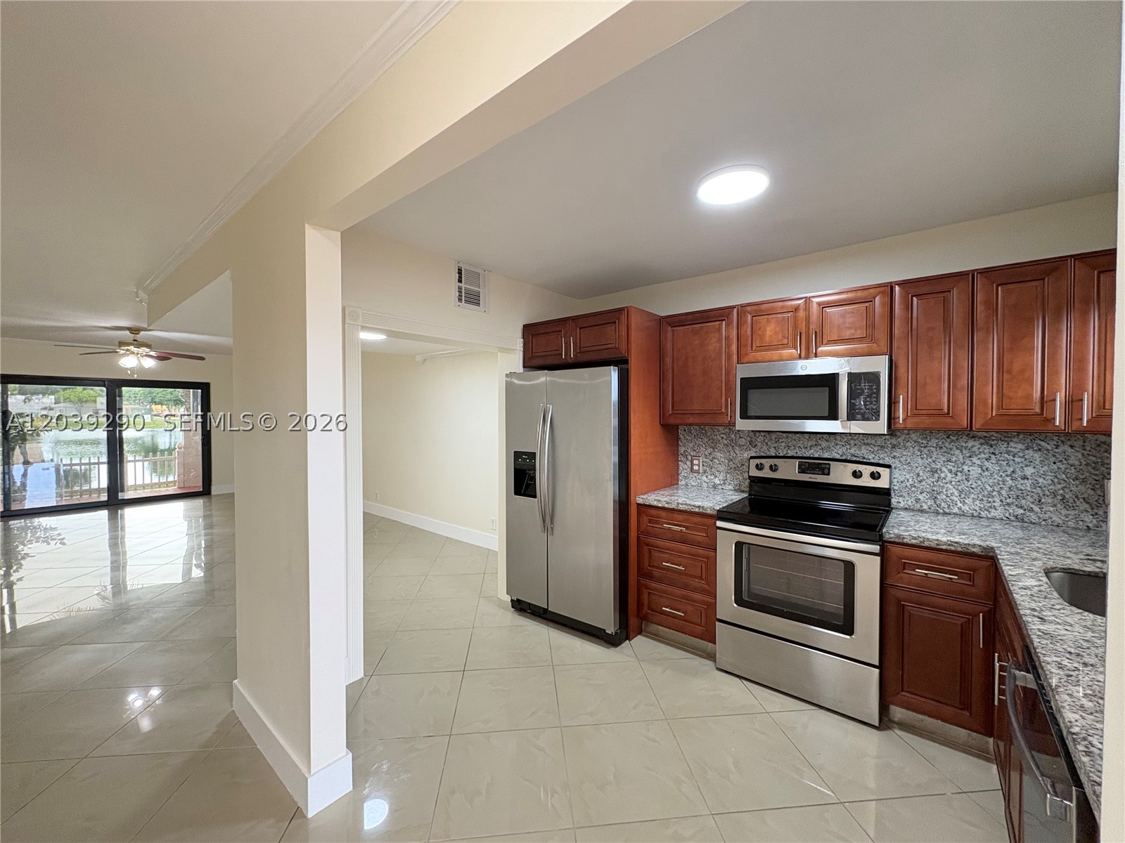 WESTVIEW CONDOMINIUM NO T - Residential Lease