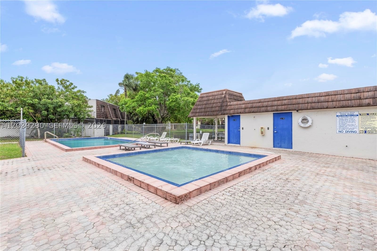 WESTVIEW CONDOMINIUM NO T - Residential Lease
