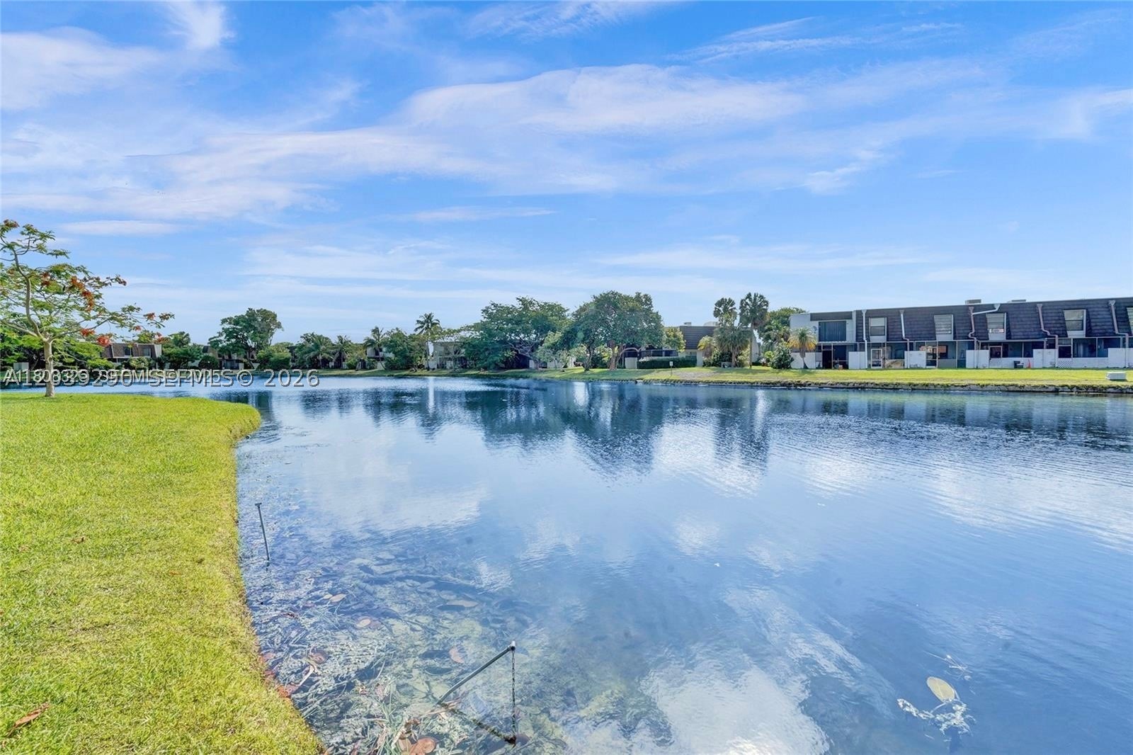 WESTVIEW CONDOMINIUM NO T - Residential Lease