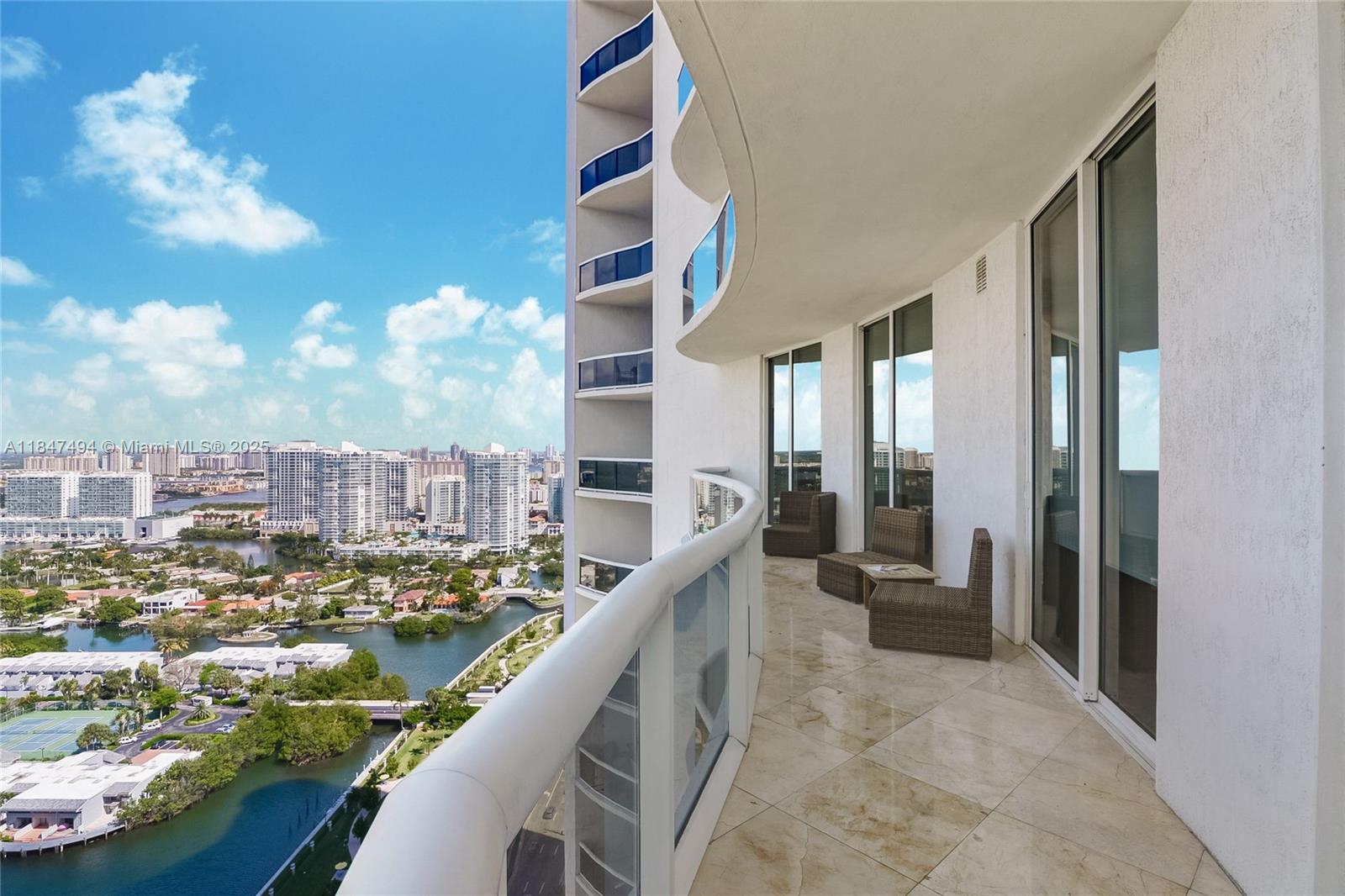 TDR TOWER II CONDO - Residential Lease