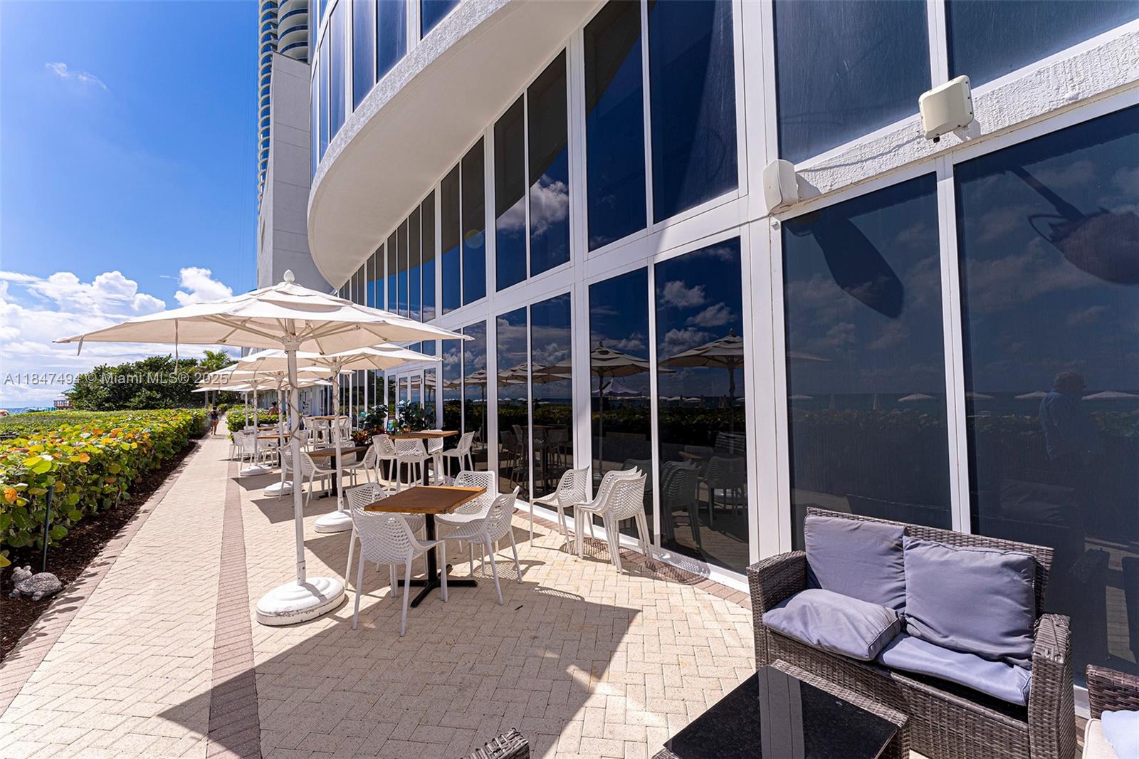 TDR TOWER II CONDO - Residential Lease