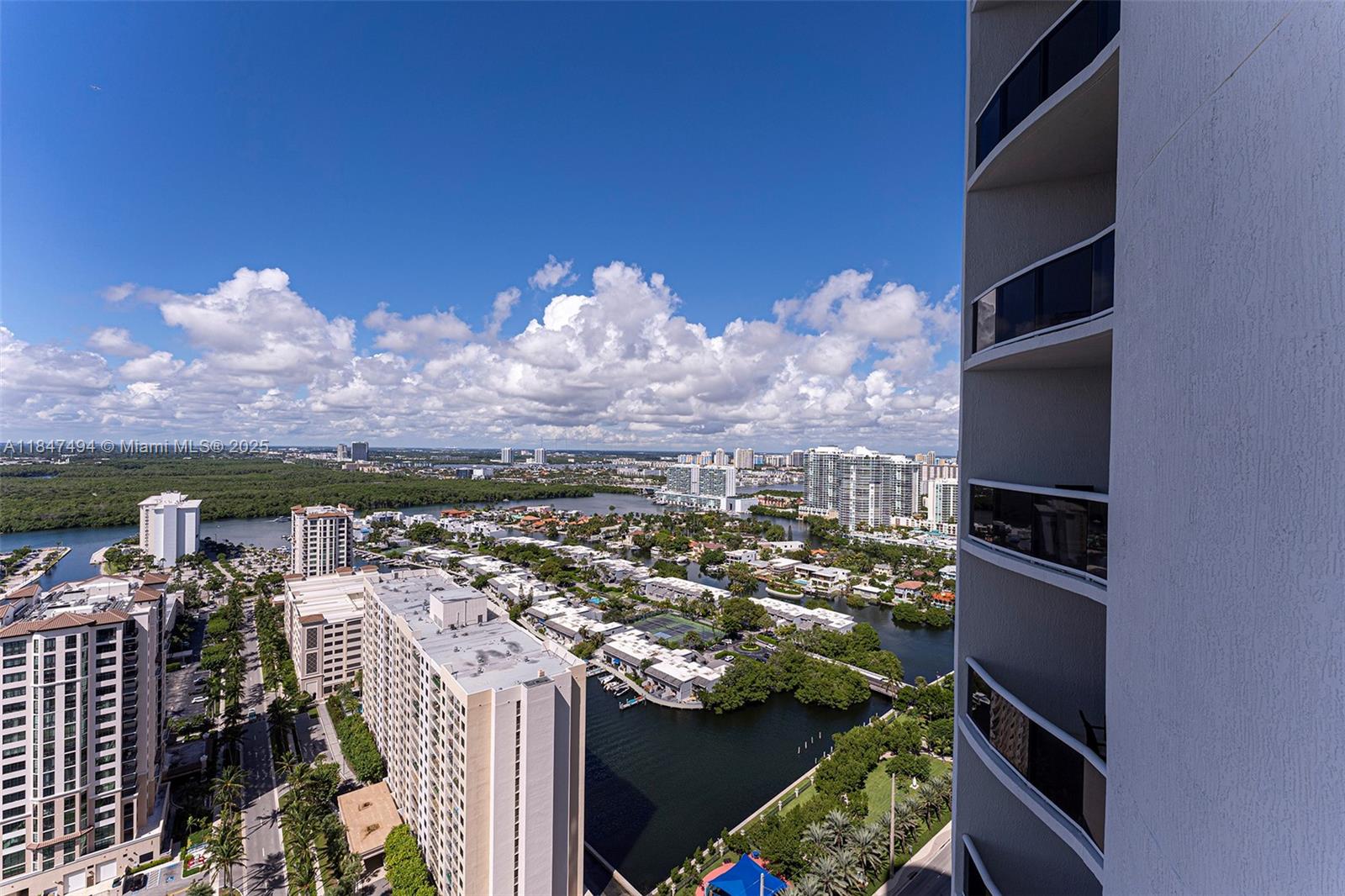 TDR TOWER II CONDO - Residential Lease