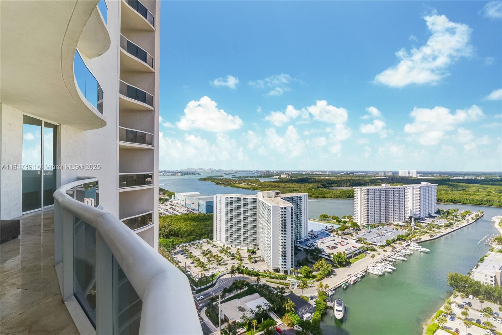 TDR TOWER II CONDO - Residential Lease