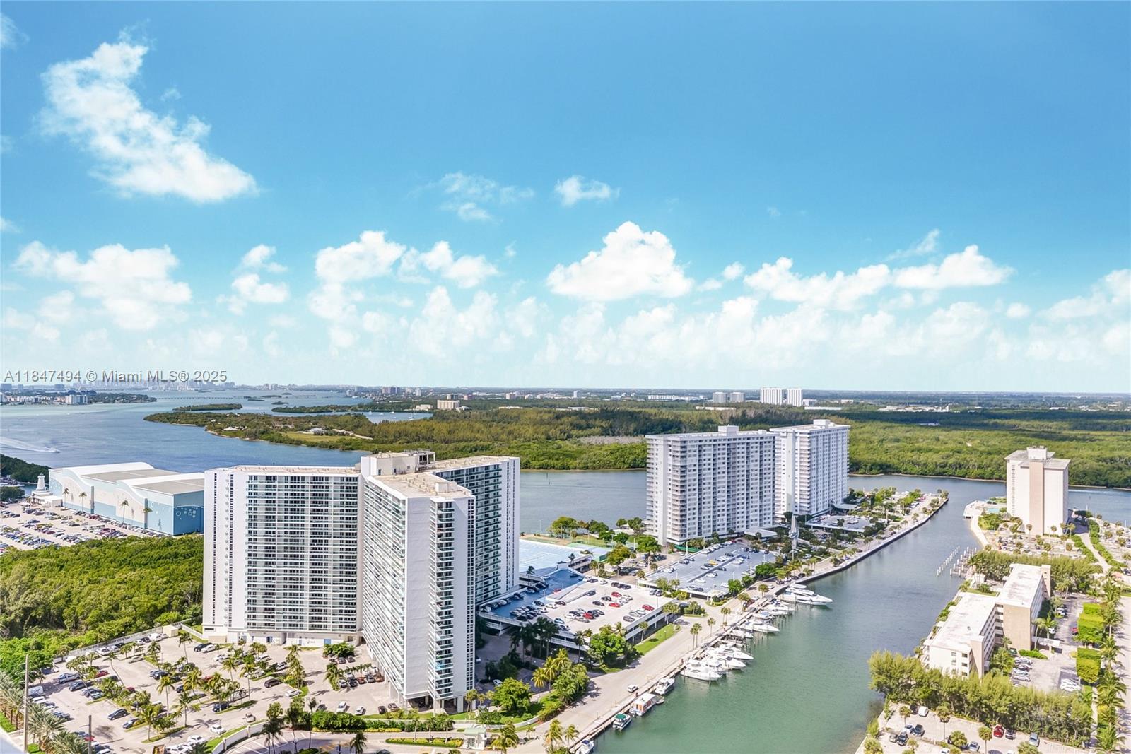 TDR TOWER II CONDO - Residential Lease