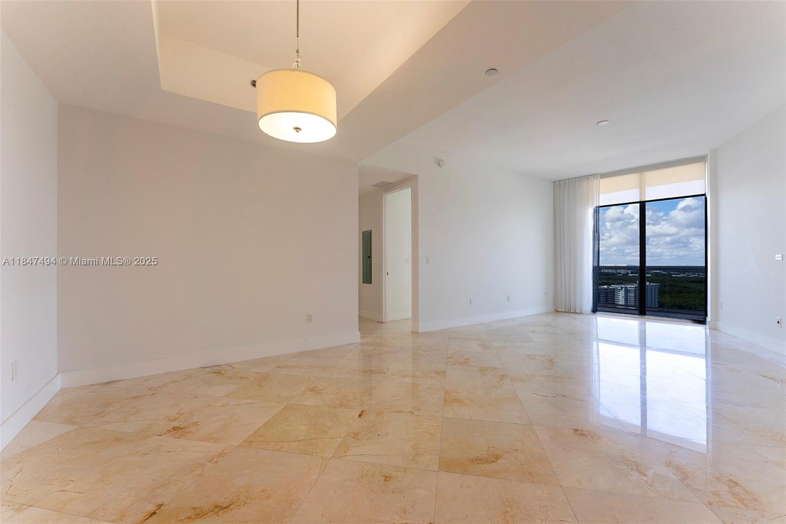 TDR TOWER II CONDO - Residential Lease