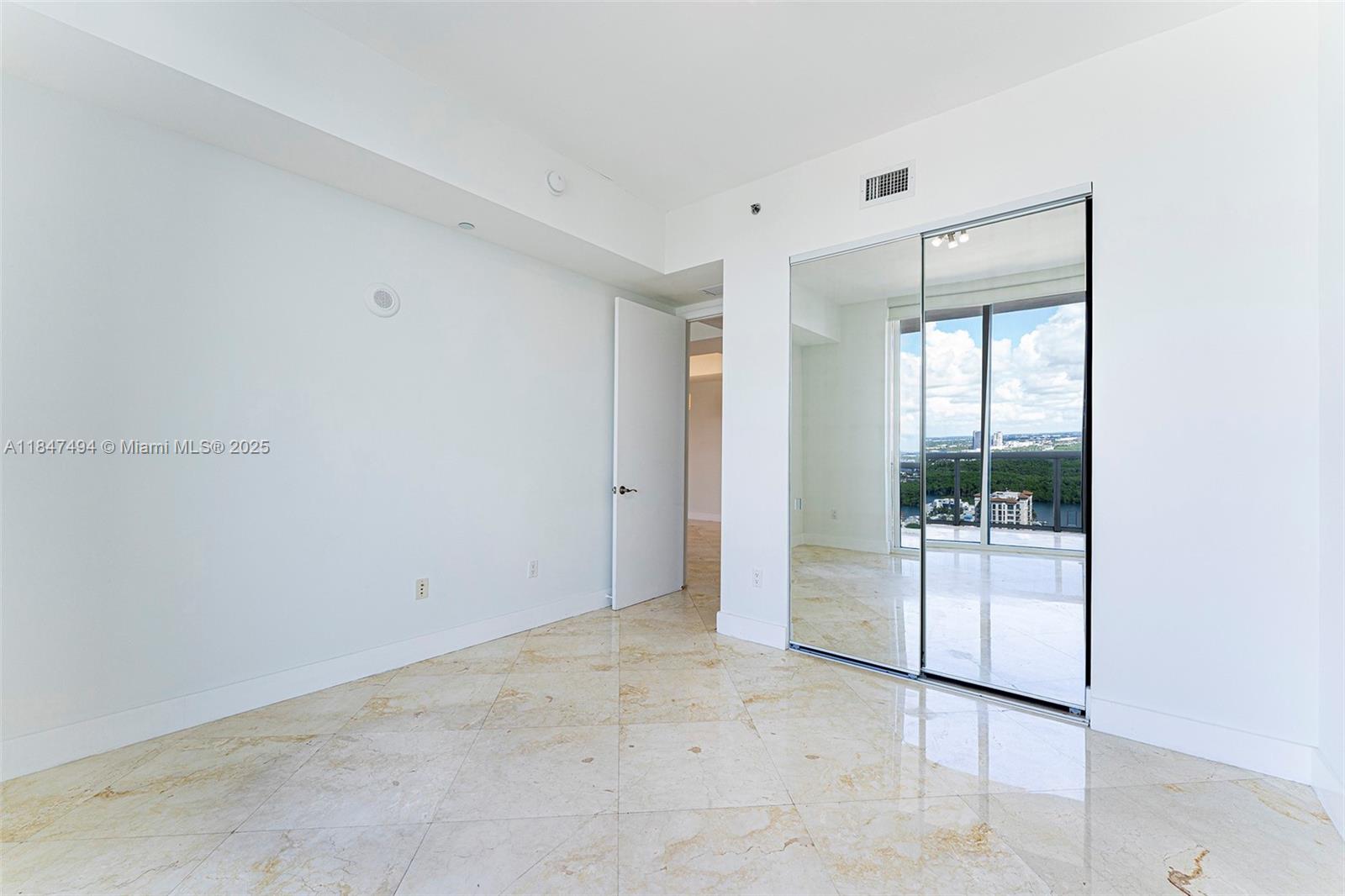 TDR TOWER II CONDO - Residential Lease