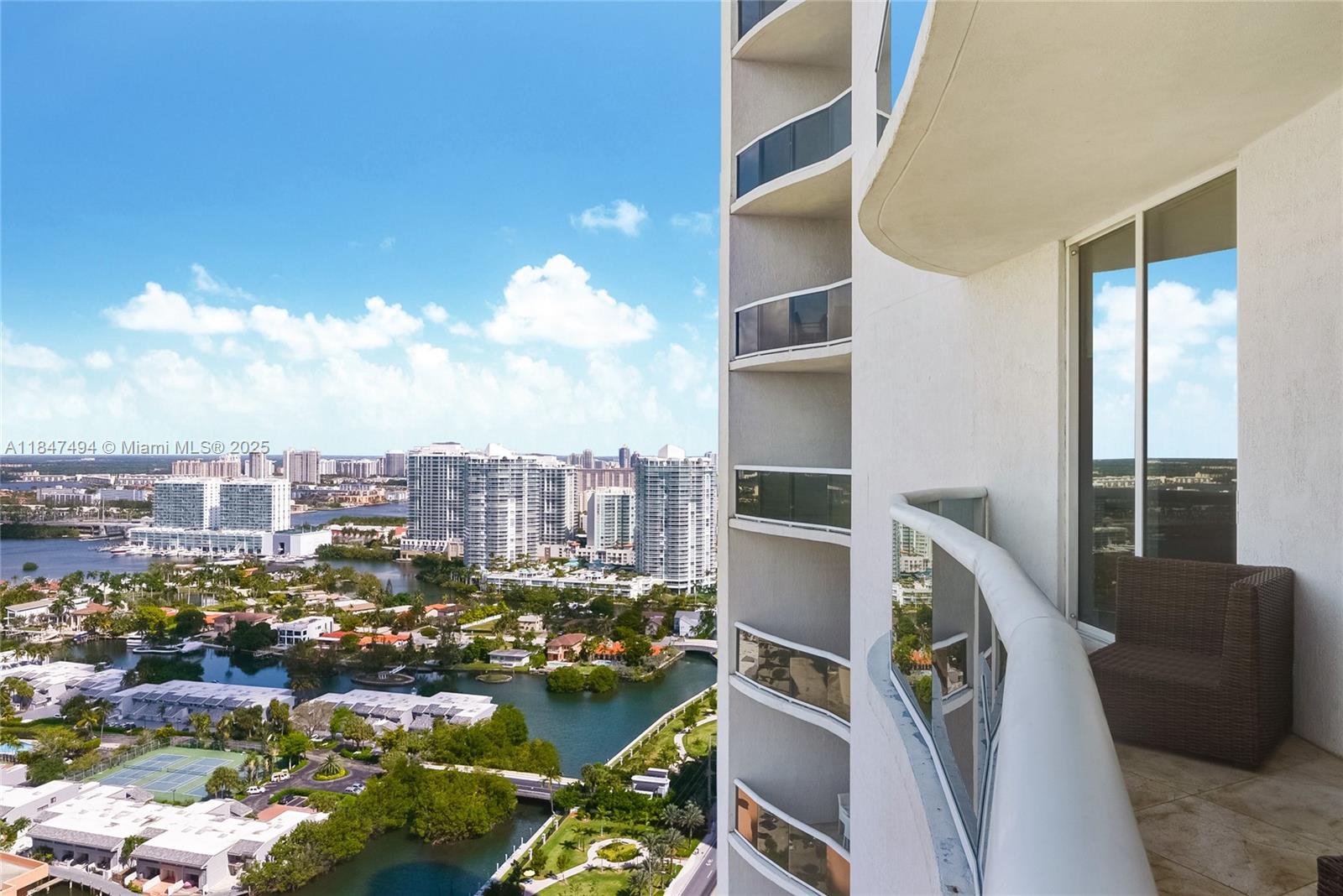 TDR TOWER II CONDO - Residential Lease