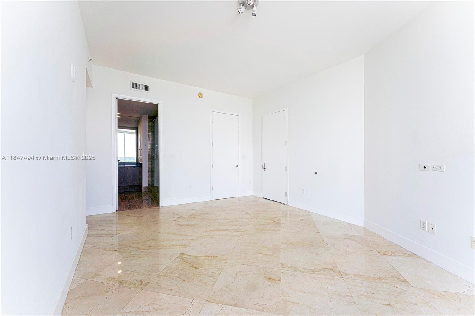 TDR TOWER II CONDO - Residential Lease