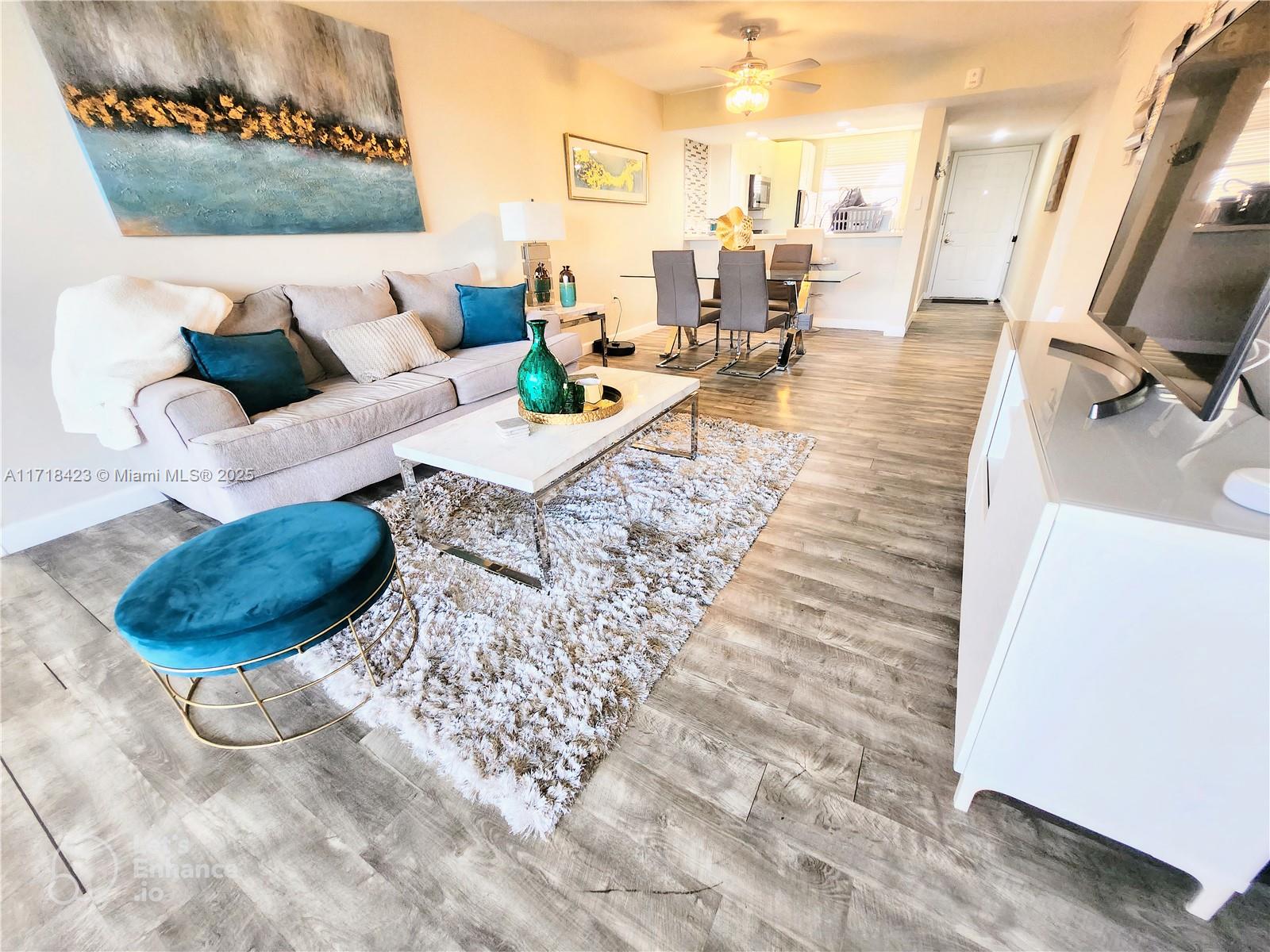 CONDO 8 OF WHITEHALL COND - Residential