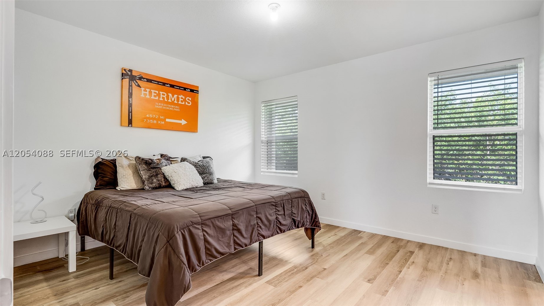 HAMILTON PLACE - Residential