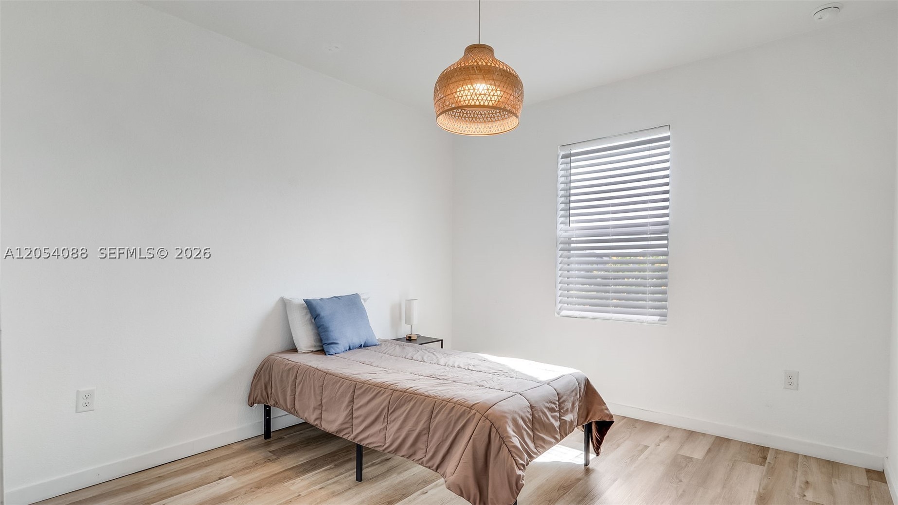 HAMILTON PLACE - Residential